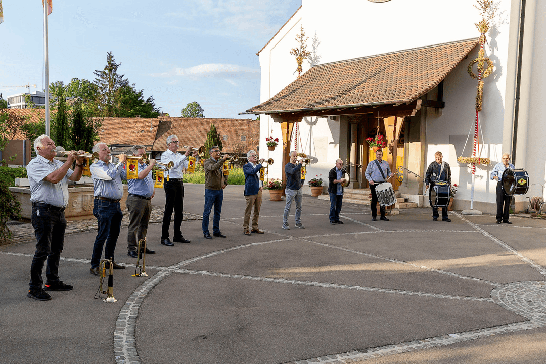 Bild zu Willkommen bei der Clairongarde Feuerwehr Oberwil! 
